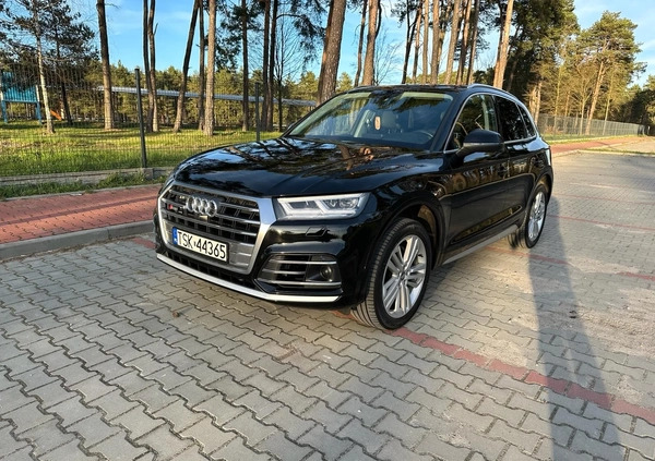 Audi Q5 cena 116000 przebieg: 117000, rok produkcji 2018 z Suchedniów małe 379